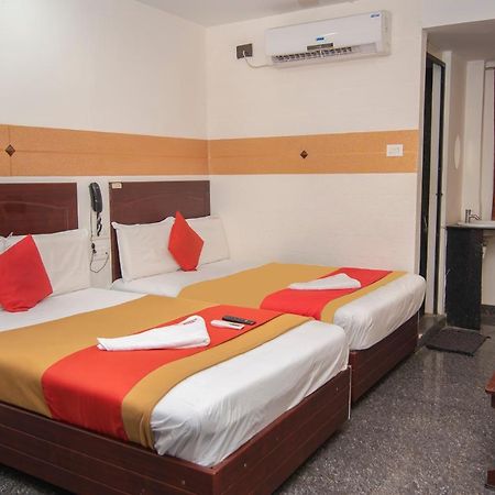 Hotel Boopathi מדוראי מראה חיצוני תמונה