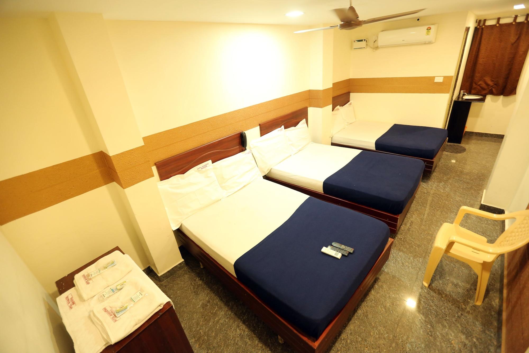 Hotel Boopathi מדוראי מראה חיצוני תמונה
