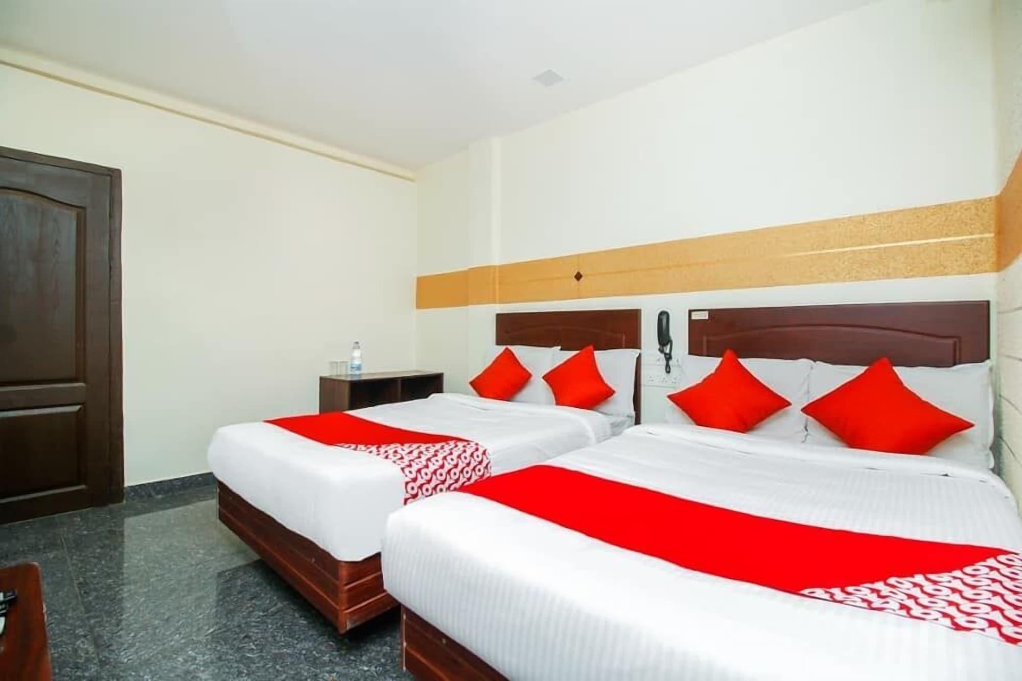 Hotel Boopathi מדוראי מראה חיצוני תמונה