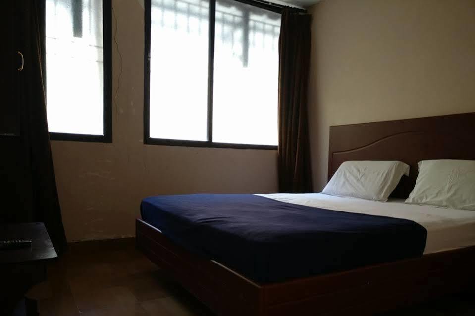Hotel Boopathi מדוראי מראה חיצוני תמונה