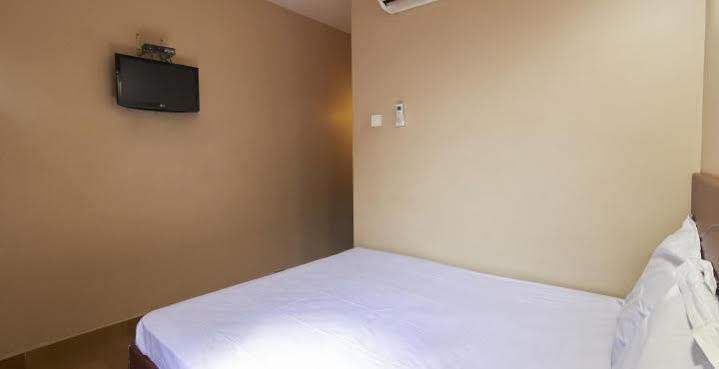 Hotel Boopathi מדוראי מראה חיצוני תמונה
